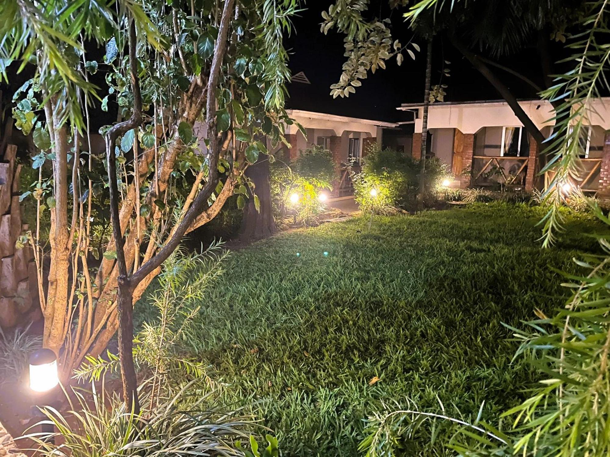 Home Feeling Neneu Lodge موشي المظهر الخارجي الصورة